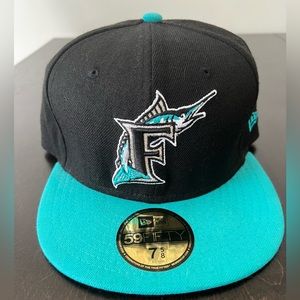 Florida Marlins Fitted Hat 7 5/8